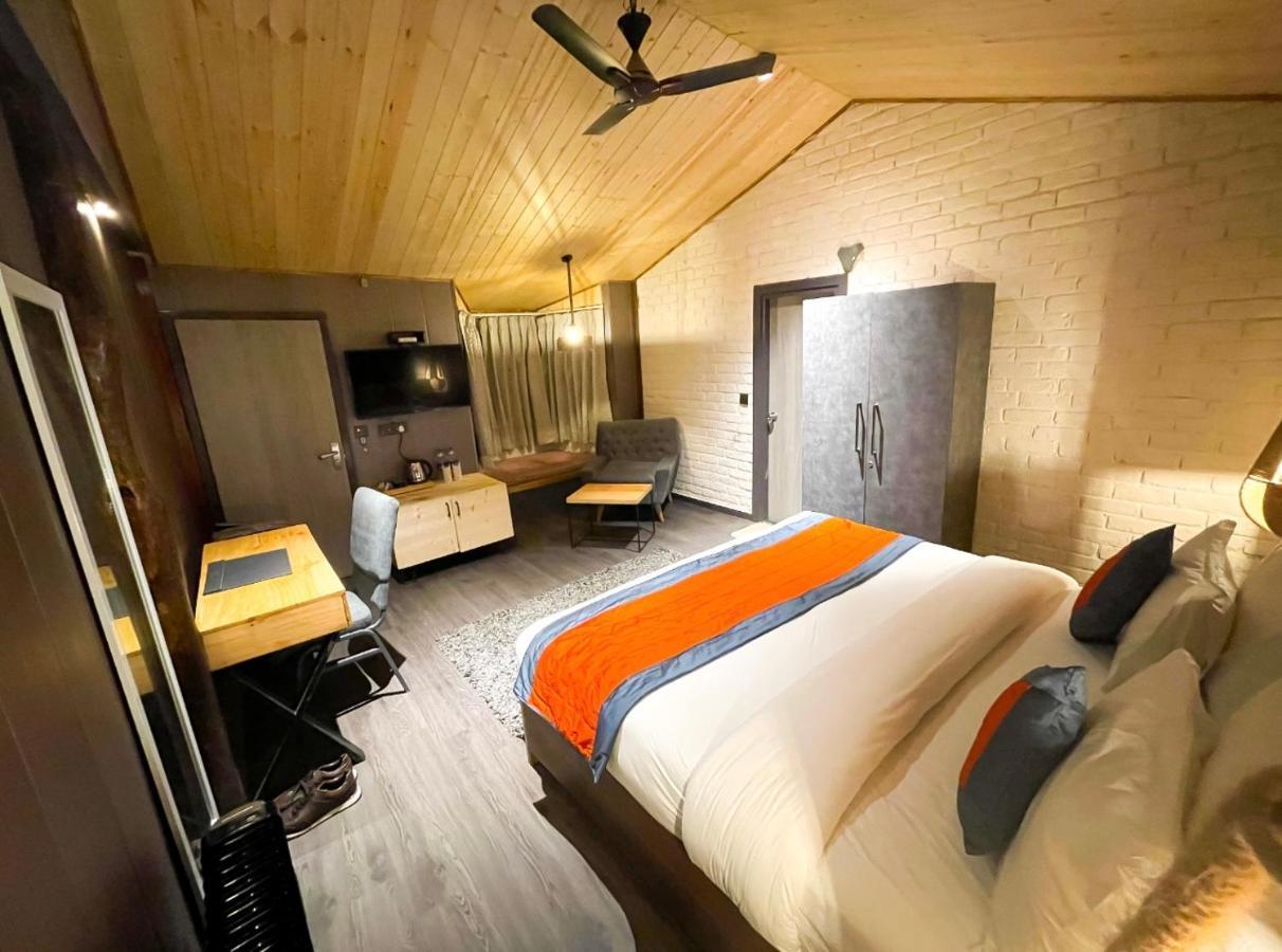 Ayar Jungle Resort Nainital Buitenkant foto
